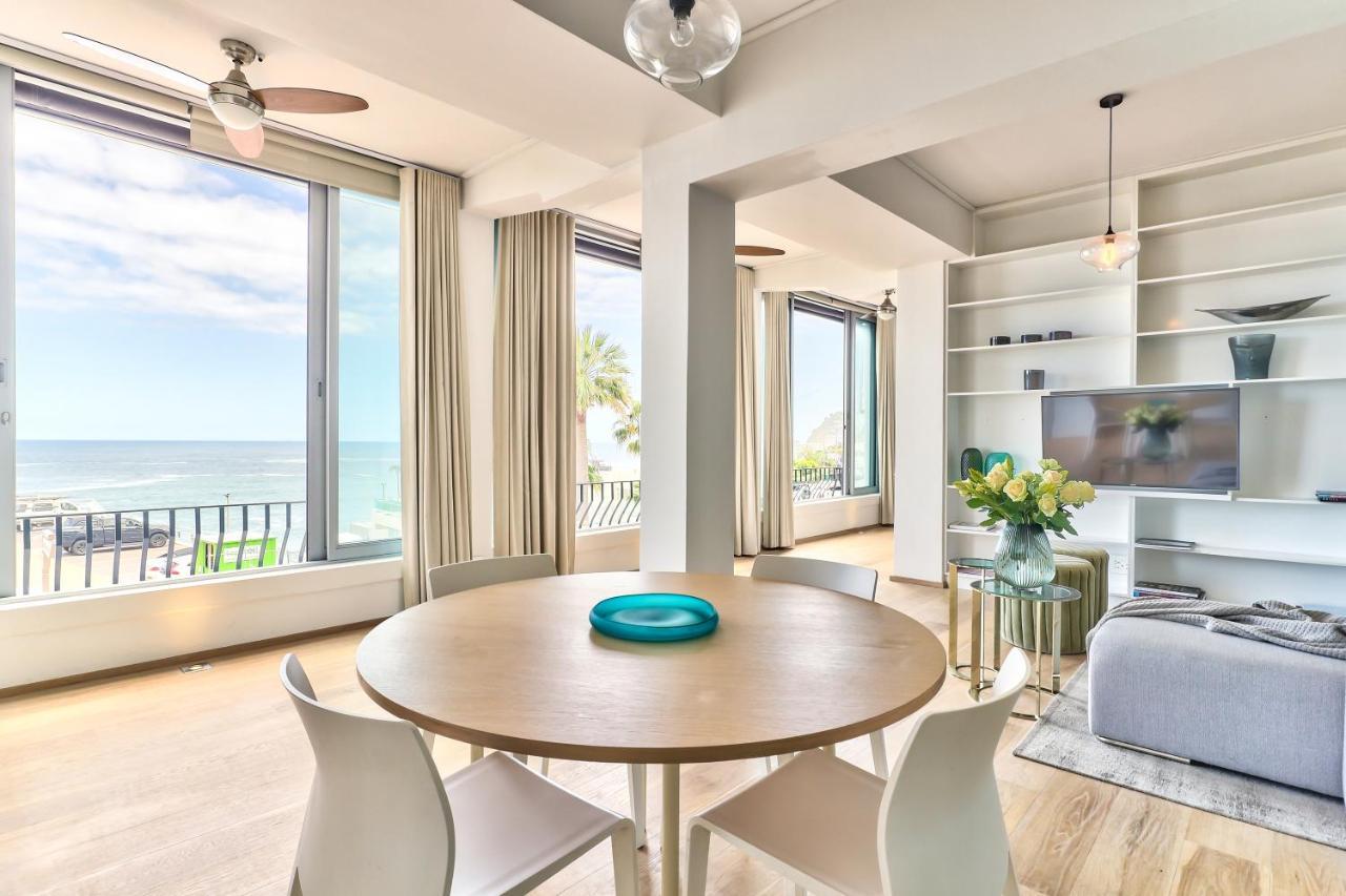 Apartment Charming Clifton - Number 4701 Cape Town